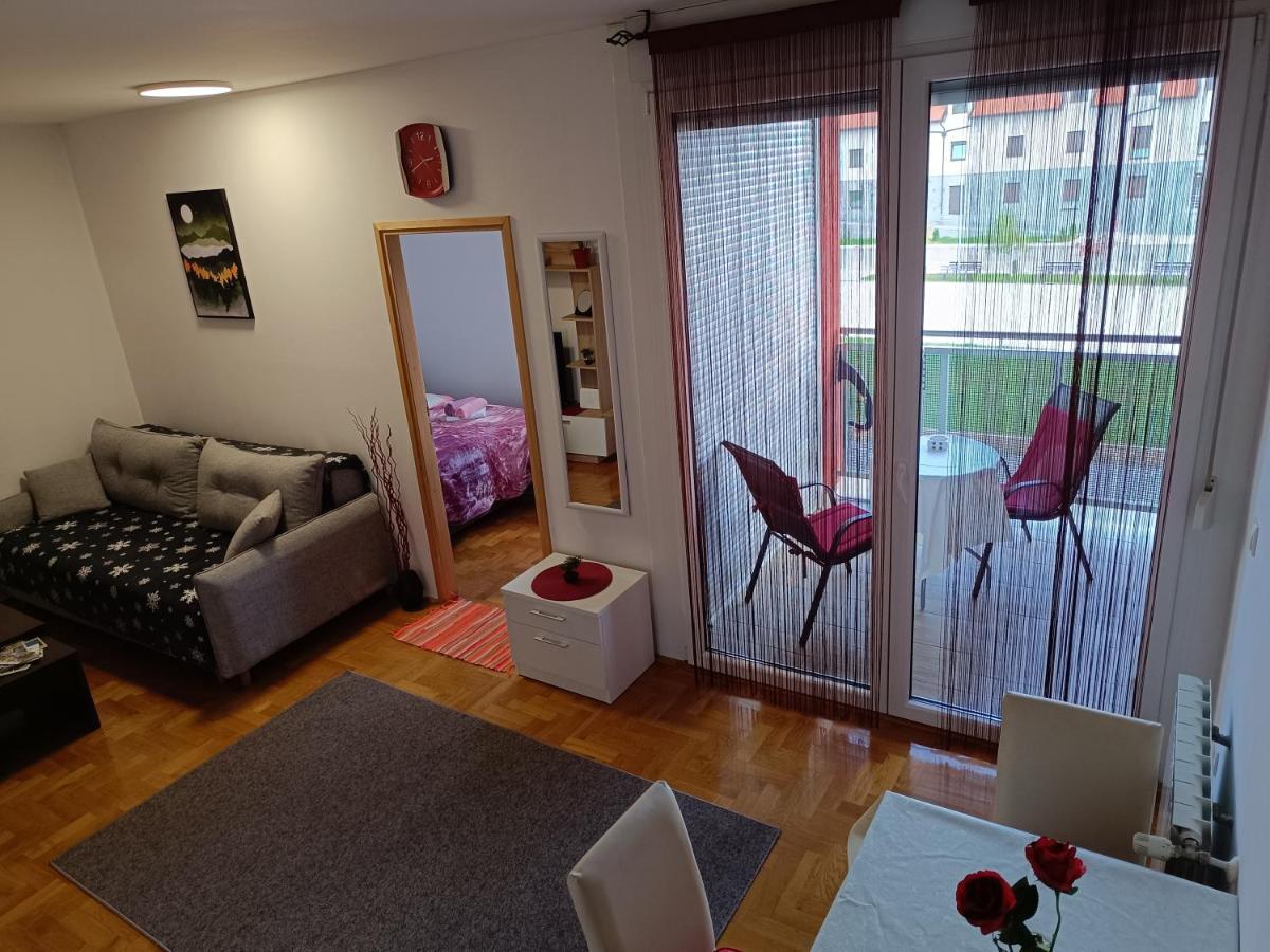 Apartman Ante Gospić Екстериор снимка